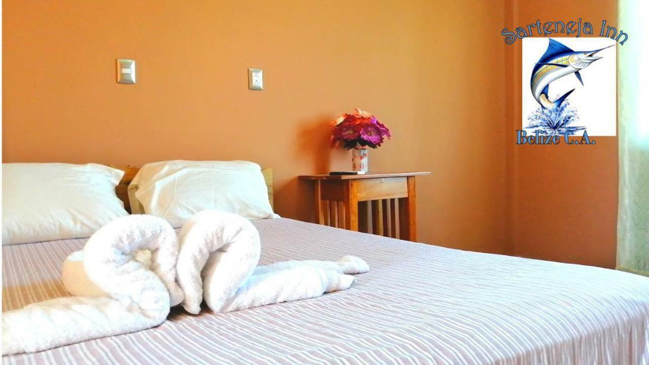 Sarteneja Inn Екстер'єр фото